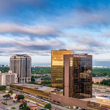 Doubletree By Hilton Hotel Dallas Campbell Centre מראה חיצוני תמונה
