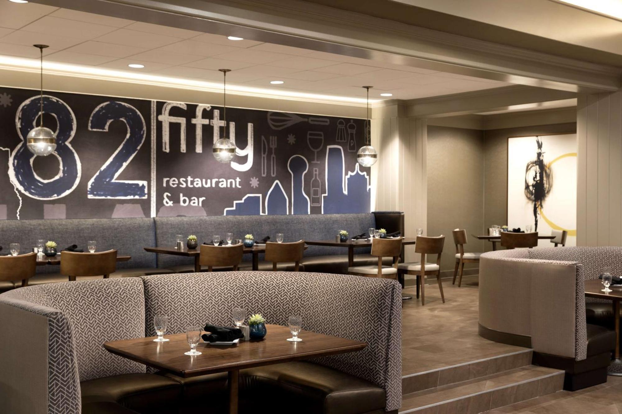Doubletree By Hilton Hotel Dallas Campbell Centre מראה חיצוני תמונה