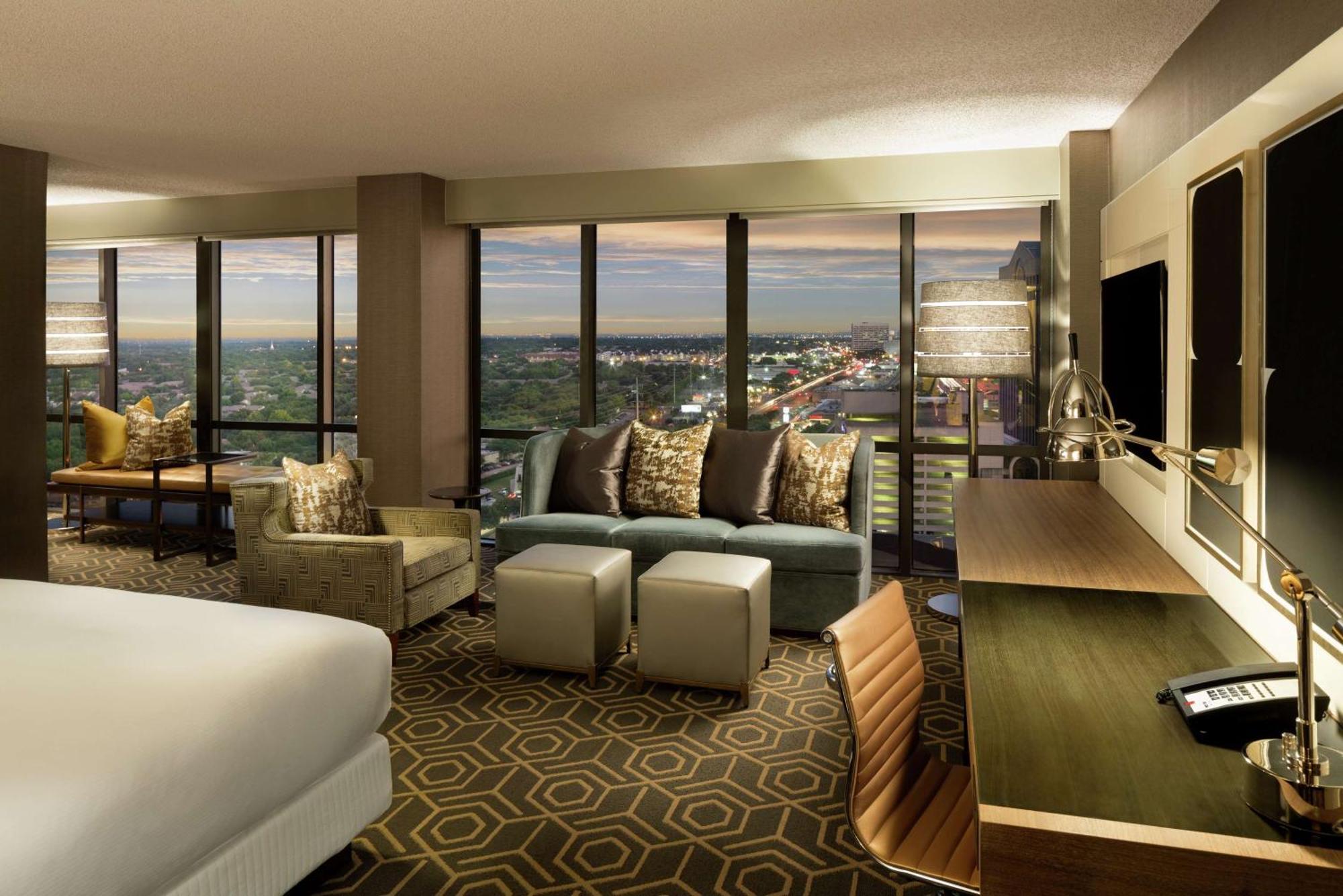 Doubletree By Hilton Hotel Dallas Campbell Centre מראה חיצוני תמונה
