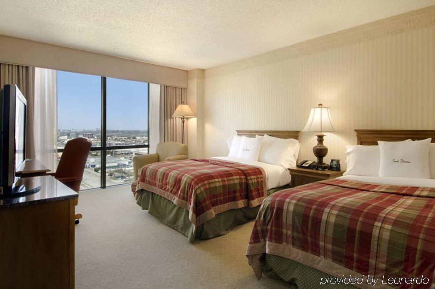 Doubletree By Hilton Hotel Dallas Campbell Centre חדר תמונה